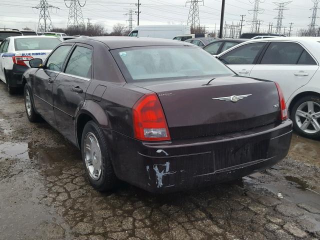 2C3JA43R55H529101 - 2005 CHRYSLER 300 PURPLE photo 3