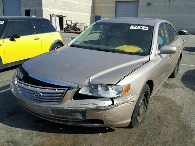 KMHFC46F76A099337 - 2006 HYUNDAI AZERA SE GOLD photo 2