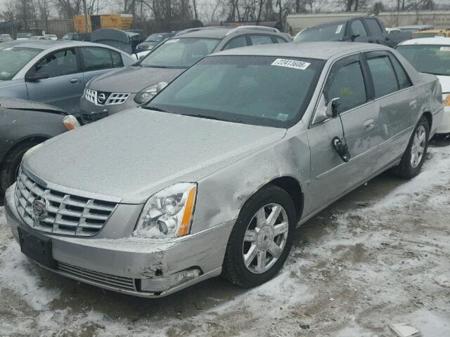 1G6KD57Y17U218329 - 2007 CADILLAC DTS SILVER photo 2