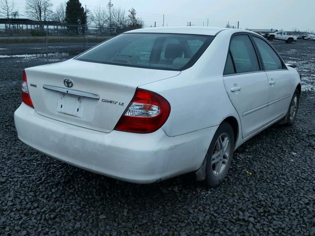4T1BE32K92U011337 - 2002 TOYOTA CAMRY LE WHITE photo 4