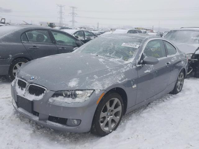 WBAWC33597PD07680 - 2007 BMW 328 XI GRAY photo 2