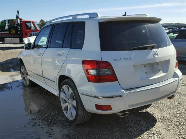 WDCGG5GB1AF394213 - 2010 MERCEDES-BENZ GLK 350 WHITE photo 3