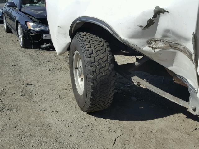 5TBRN341X1S184996 - 2001 TOYOTA TUNDRA ACC WHITE photo 10