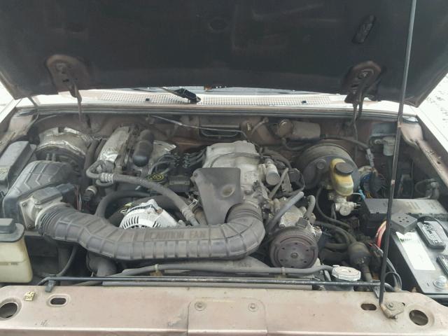 4F4CR12XXRTM34819 - 1994 MAZDA B4000 BROWN photo 7