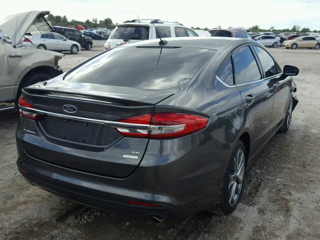 3FA6P0HDXHR166380 - 2017 FORD FUSION SE GRAY photo 4