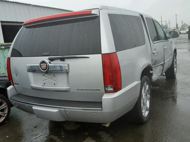 1GYUCJEF3AR114237 - 2010 CADILLAC ESCALADE E SILVER photo 4