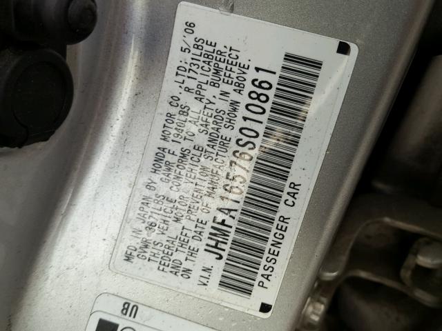 JHMFA16576S010861 - 2006 HONDA CIVIC LX SILVER photo 10