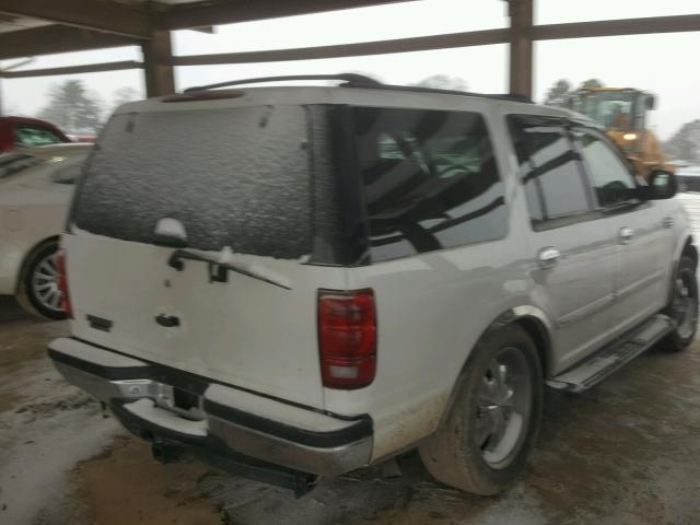 1FMRU17L2XLB75503 - 1999 FORD EXPEDITION WHITE photo 4