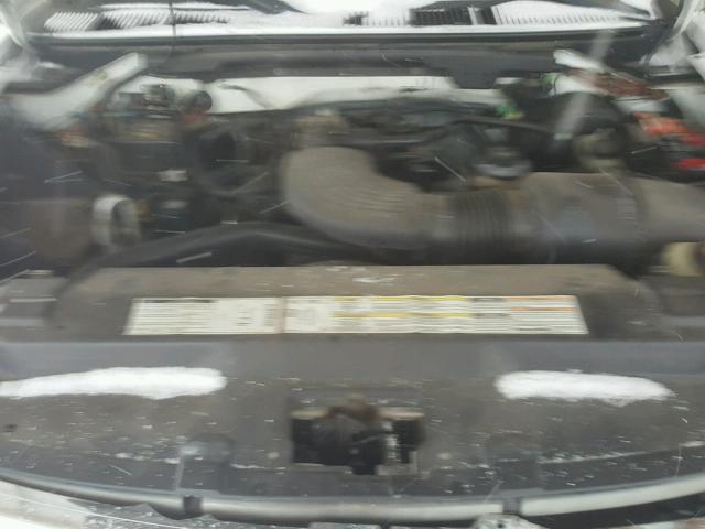 1FMRU17L2XLB75503 - 1999 FORD EXPEDITION WHITE photo 7