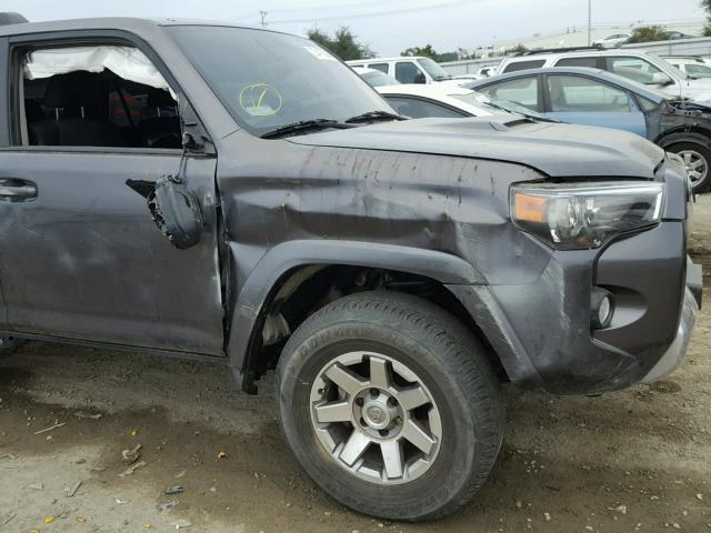 JTEBU5JR7F5243898 - 2015 TOYOTA 4RUNNER SR CHARCOAL photo 9