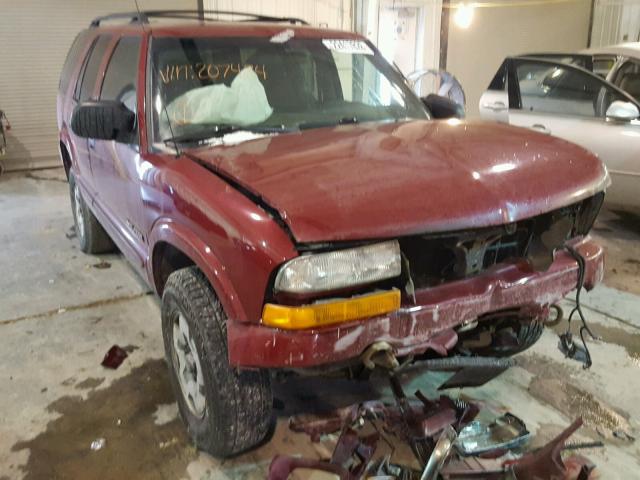 1GNDT13W42K207424 - 2002 CHEVROLET BLAZER MAROON photo 1