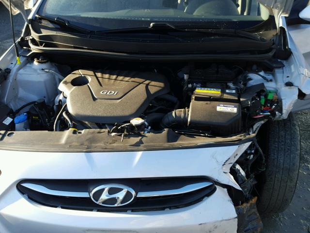 KMHCT4AEXGU115581 - 2016 HYUNDAI ACCENT SE SILVER photo 7