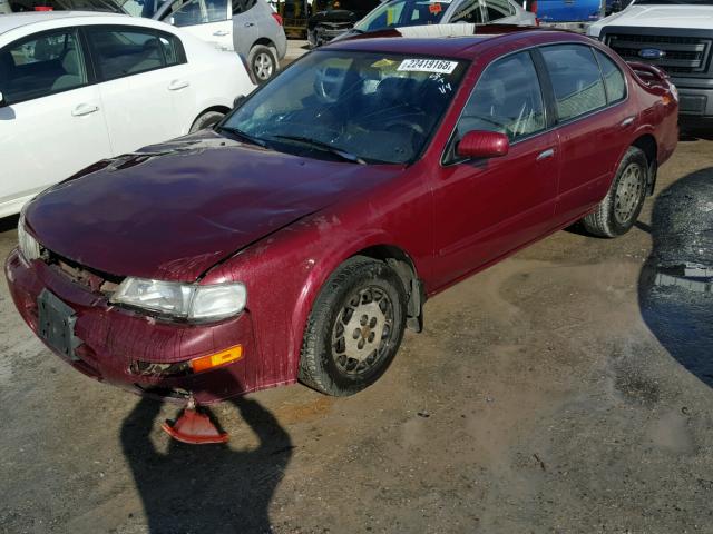 JN1CA21DXST604487 - 1995 NISSAN MAXIMA GLE RED photo 2