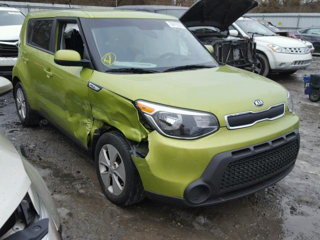 KNDJN2A23G7828613 - 2016 KIA SOUL GREEN photo 1