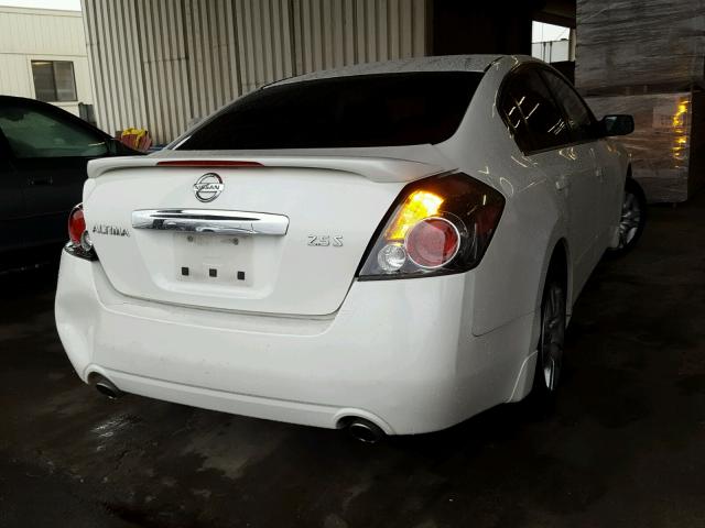 1N4AL2AP4CN402622 - 2012 NISSAN ALTIMA BAS WHITE photo 4