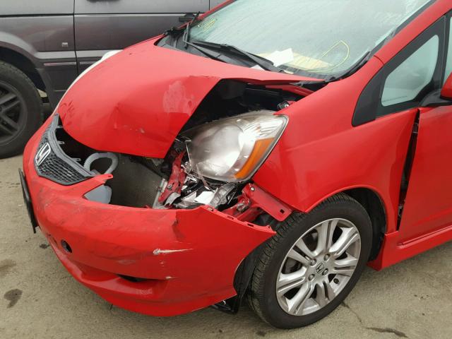 JHMGE88429C004549 - 2009 HONDA FIT SPORT RED photo 9