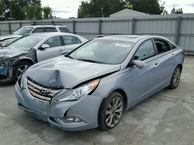 5NPEC4AC3DH559175 - 2013 HYUNDAI SONATA SE BLUE photo 2