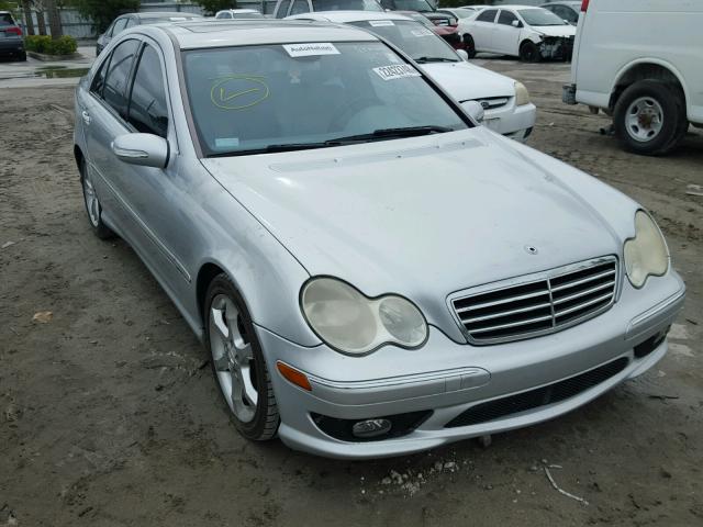 WDBRF52HX7F887523 - 2007 MERCEDES-BENZ C 230 GRAY photo 1