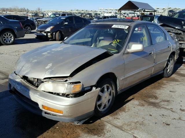 JHMCD5659RC094892 - 1994 HONDA ACCORD EX GOLD photo 2