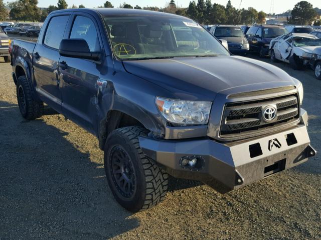 5TFDY5F18CX250248 - 2012 TOYOTA TUNDRA CRE GRAY photo 1