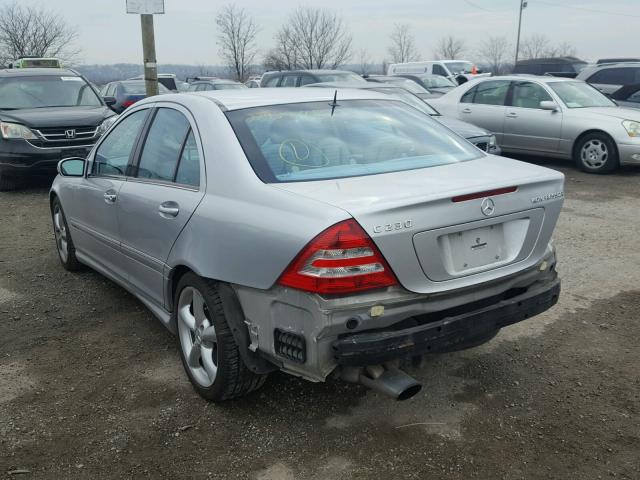 WDBRF40J25A697872 - 2005 MERCEDES-BENZ C 230K SPO SILVER photo 3