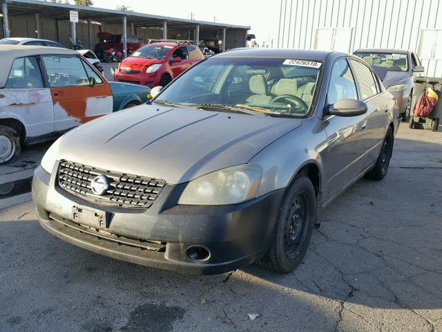 1N4AL11D85N422679 - 2005 NISSAN ALTIMA S CHARCOAL photo 2