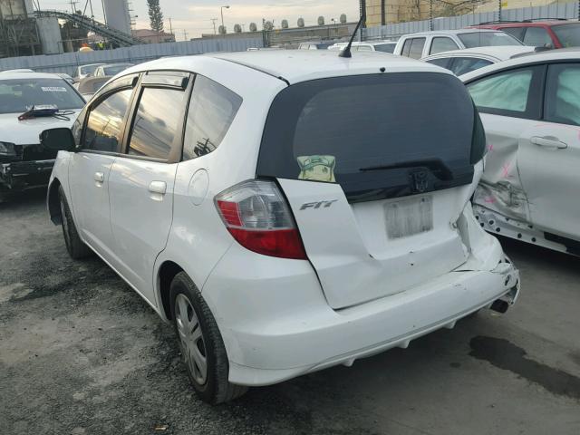 JHMGE88239S052386 - 2009 HONDA FIT WHITE photo 3