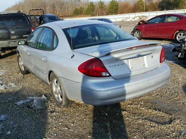 1FAFP55S82A256712 - 2002 FORD TAURUS SES SILVER photo 3