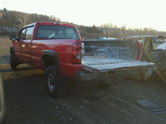 1GCHC23U73F196864 - 2003 CHEVROLET SILVERADO RED photo 3