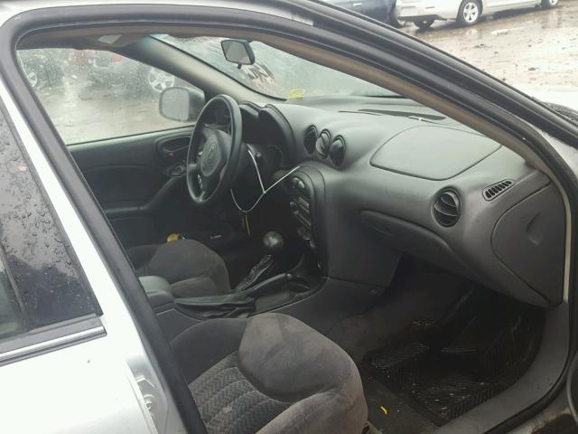 1G2NF52E21M523562 - 2001 PONTIAC GRAND AM S GRAY photo 5