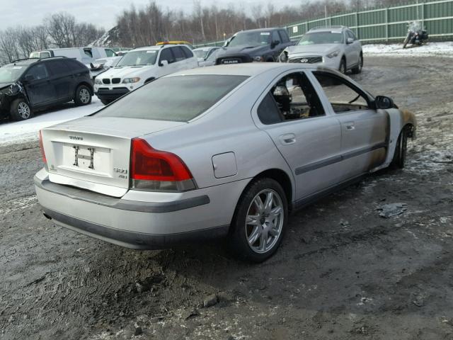 YV1RH59H332261342 - 2003 VOLVO S60 2.5T SILVER photo 4