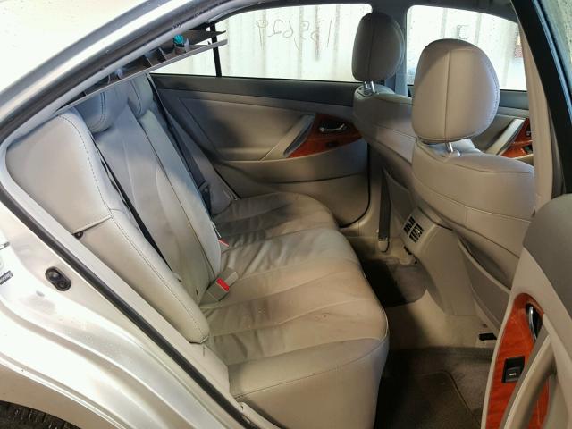 4T4BF3EK9AR086178 - 2010 TOYOTA CAMRY BASE SILVER photo 6