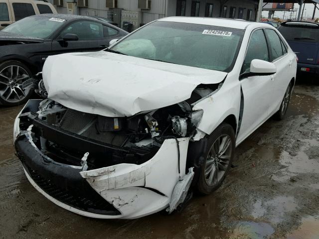 4T1BF1FK8GU250624 - 2016 TOYOTA CAMRY LE WHITE photo 2