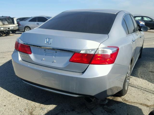 1HGCR2F30DA062046 - 2013 HONDA ACCORD LX GRAY photo 4