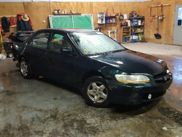 1HGCG1650YA074883 - 2000 HONDA ACCORD EX GREEN photo 1