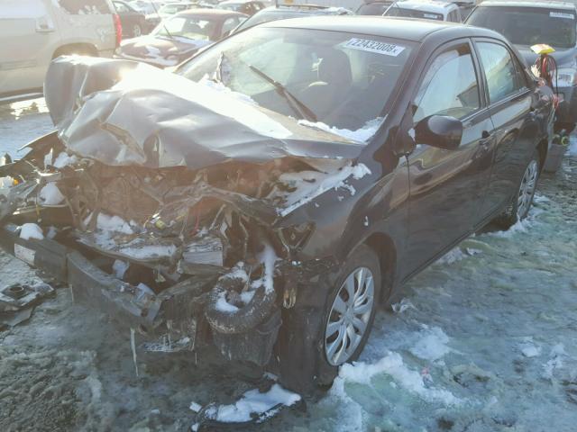 2T1BU4EE9DC962480 - 2013 TOYOTA COROLLA BA BLACK photo 2