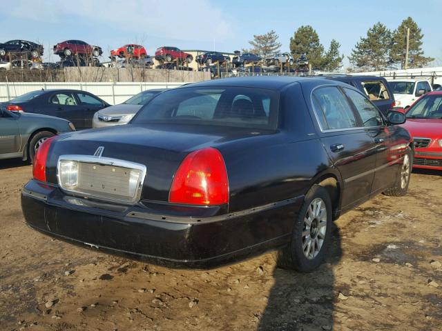 1LNHM81V67Y621167 - 2007 LINCOLN TOWN CAR S BLACK photo 4