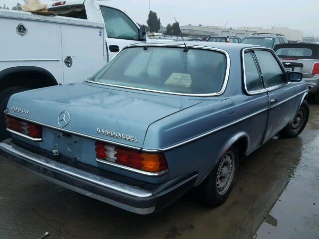 12315012004090 - 1979 MERCEDES-BENZ 300 CD BLUE photo 4