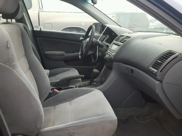 1HGCM56415A048117 - 2005 HONDA ACCORD LX BLUE photo 5