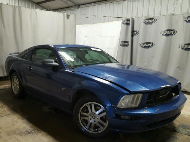 1ZVFT82H775284014 - 2007 FORD MUSTANG GT BLUE photo 1