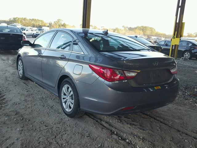 5NPEB4AC7BH029601 - 2011 HYUNDAI SONATA GLS GRAY photo 3