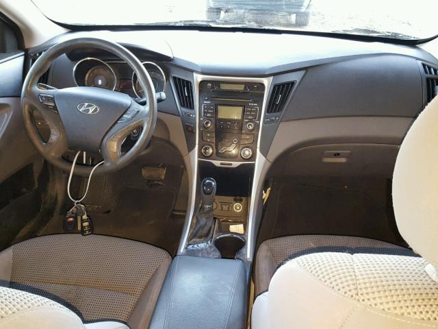 5NPEB4AC7BH029601 - 2011 HYUNDAI SONATA GLS GRAY photo 9