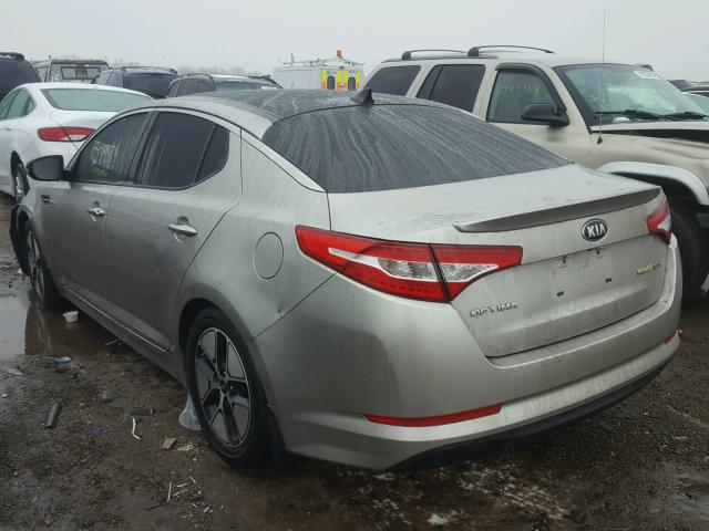 KNAGM4AD7D5054042 - 2013 KIA OPTIMA HYB SILVER photo 3