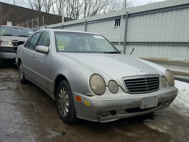 WDBJF65J31B213083 - 2001 MERCEDES-BENZ E 320 SILVER photo 1