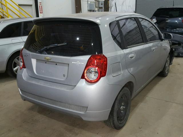 KL1TD6DE3AB098061 - 2010 CHEVROLET AVEO LS SILVER photo 4