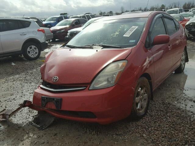 JTDKB20U883338869 - 2008 TOYOTA PRIUS RED photo 2