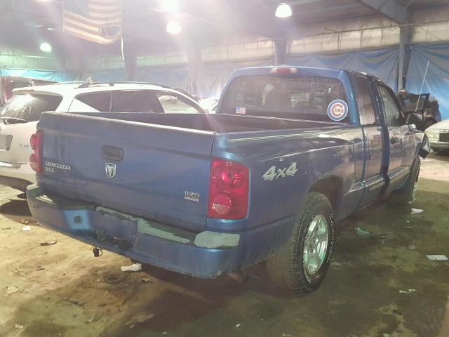 1D7HW42N05S262426 - 2005 DODGE DAKOTA SLT BLUE photo 4