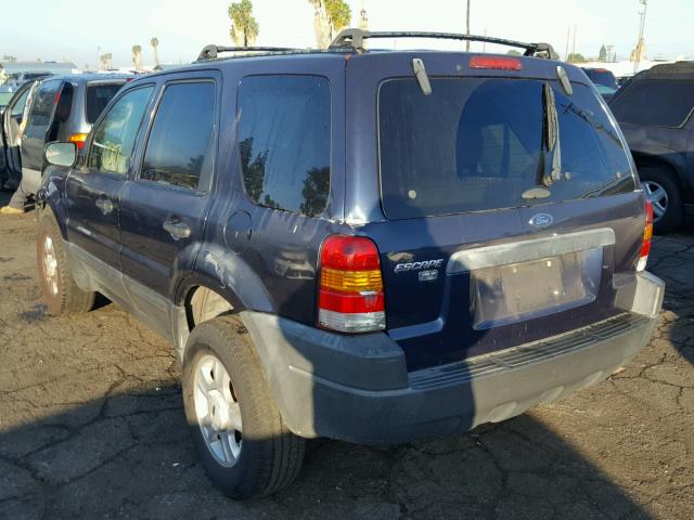 1FMYU03164KA72712 - 2004 FORD ESCAPE XLT BLUE photo 3