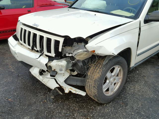 1J8GS48KX7C607336 - 2007 JEEP GRAND CHER WHITE photo 9