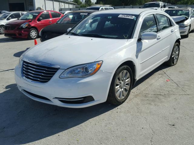 1C3CCBAB4CN273275 - 2012 CHRYSLER 200 LX WHITE photo 2